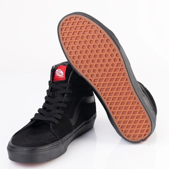 VANS MEN'S VANS SK8-HI VNOOOD5IBKA triple black NWB - Picture 4 of 6